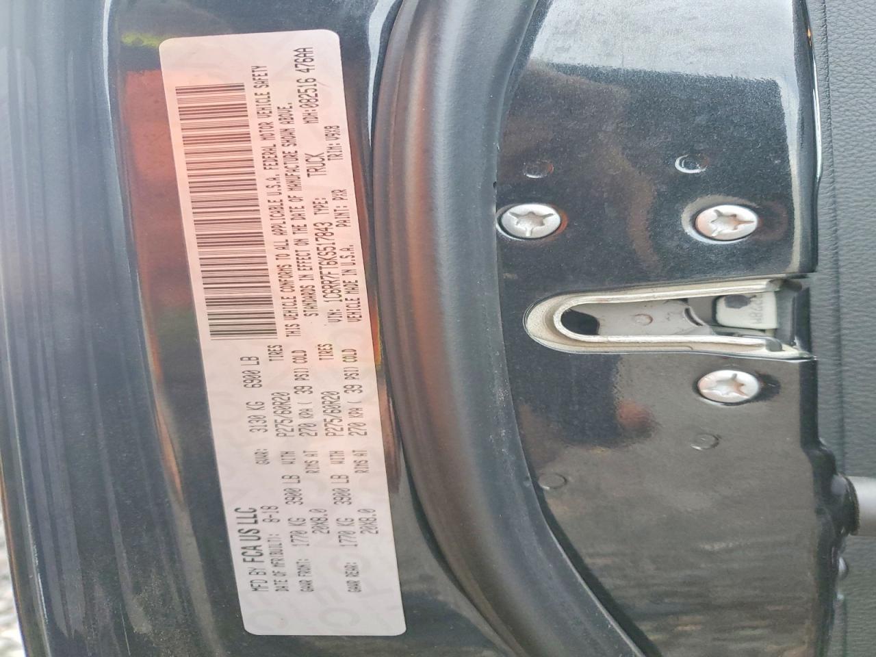 2019 RAM 1500 CLASSIC TRADESMAN photo 12