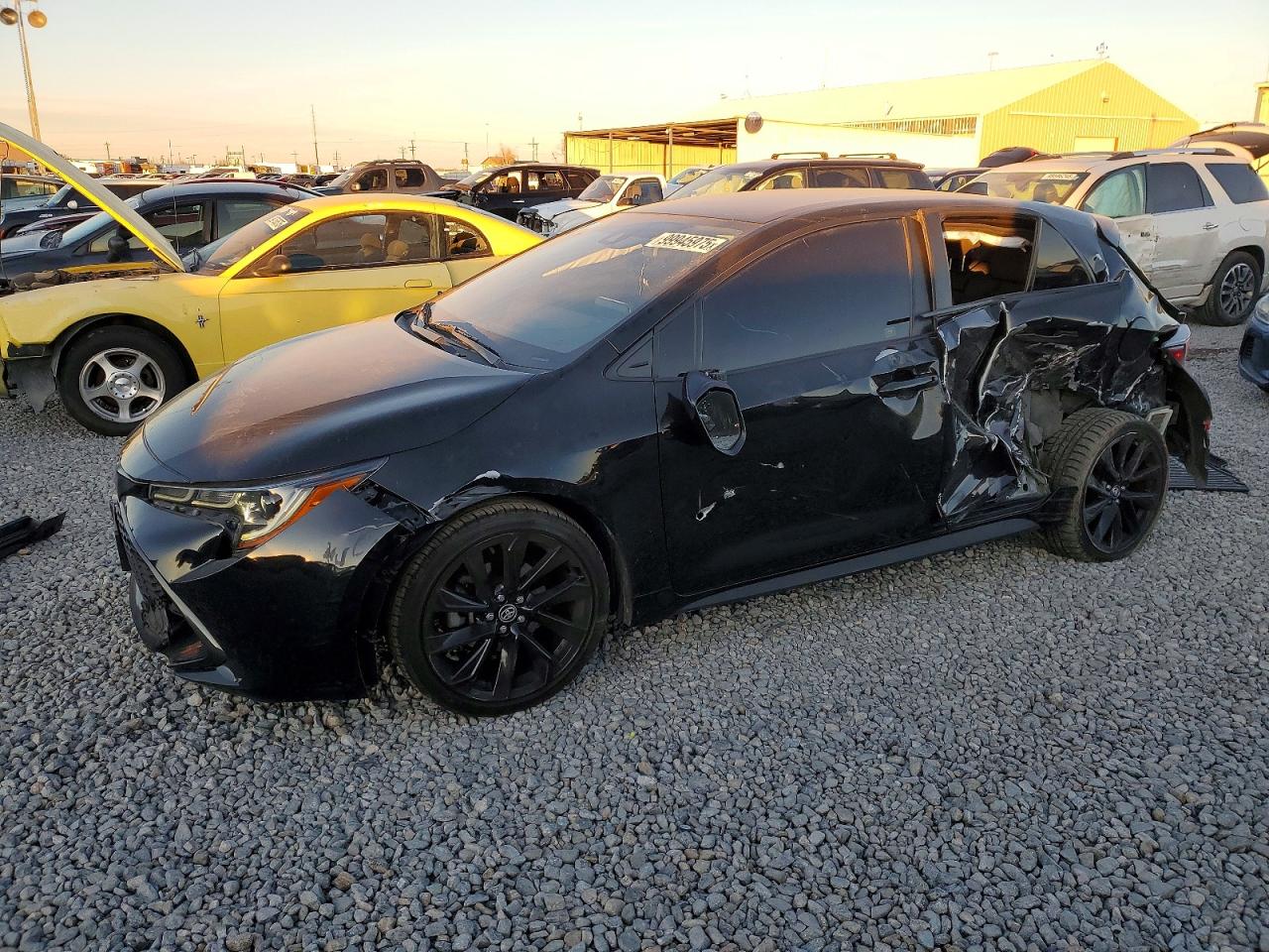 2021 TOYOTA COROLLA