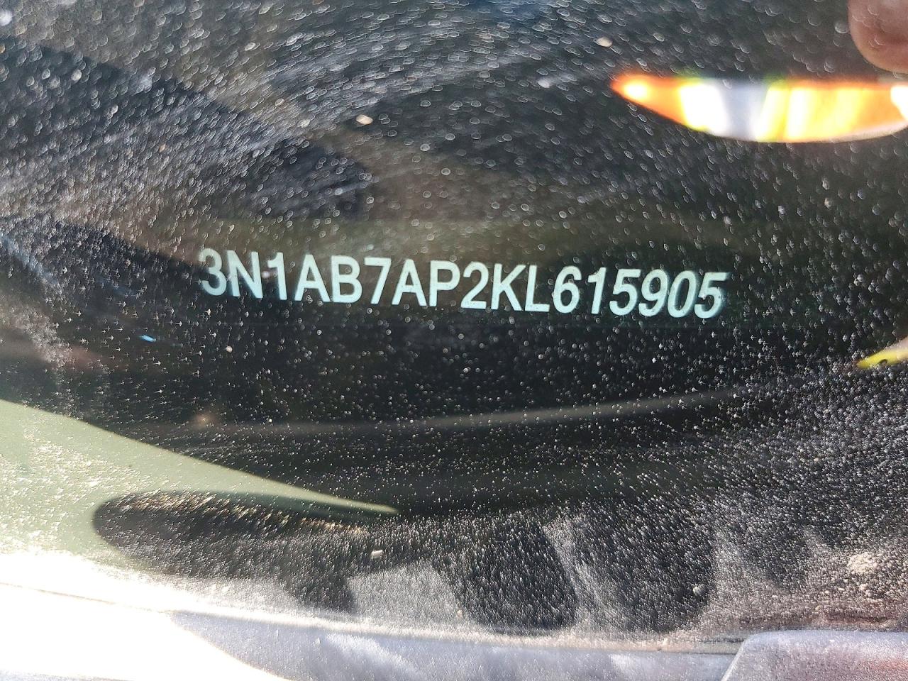 2019 NISSAN SENTRA S photo 23