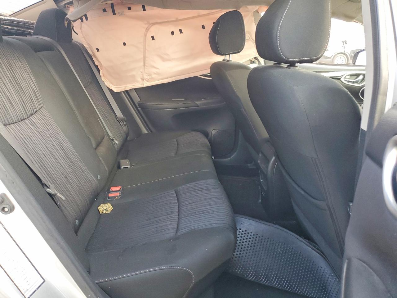 2019 NISSAN SENTRA S photo 19