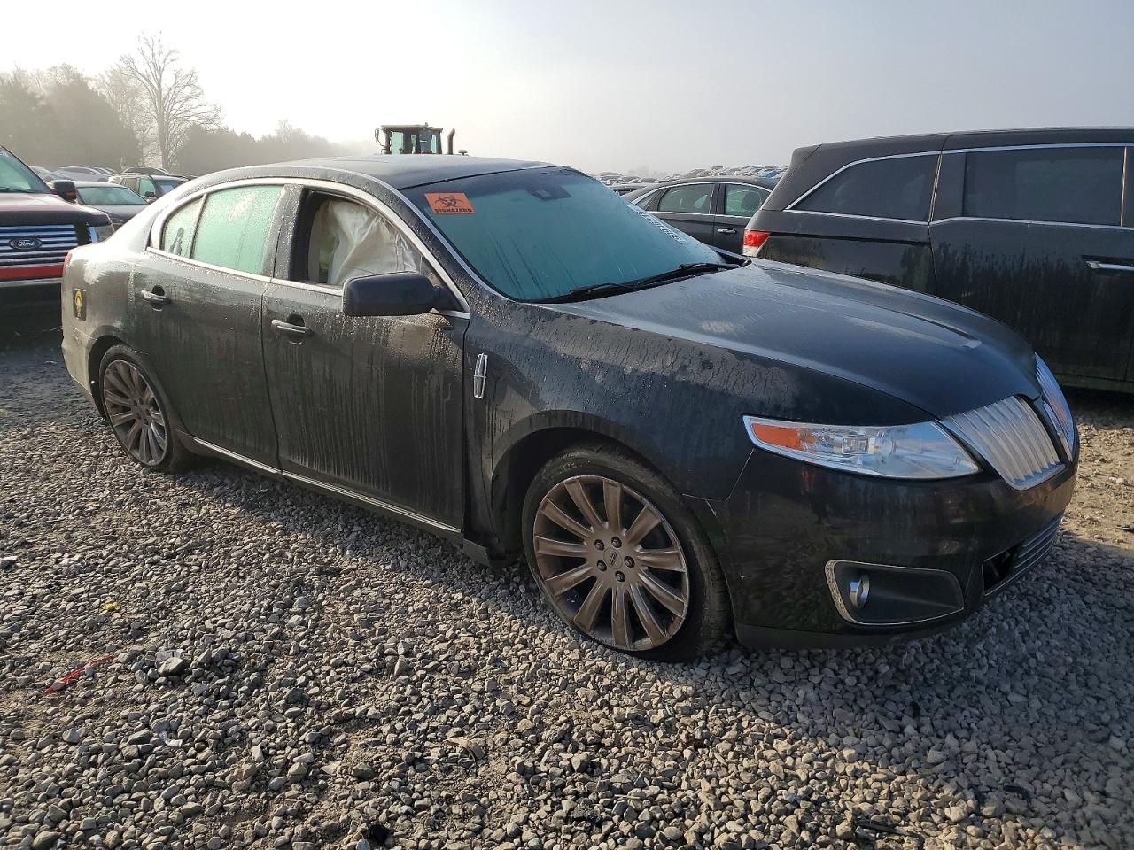 2009 LINCOLN MKS photo 4