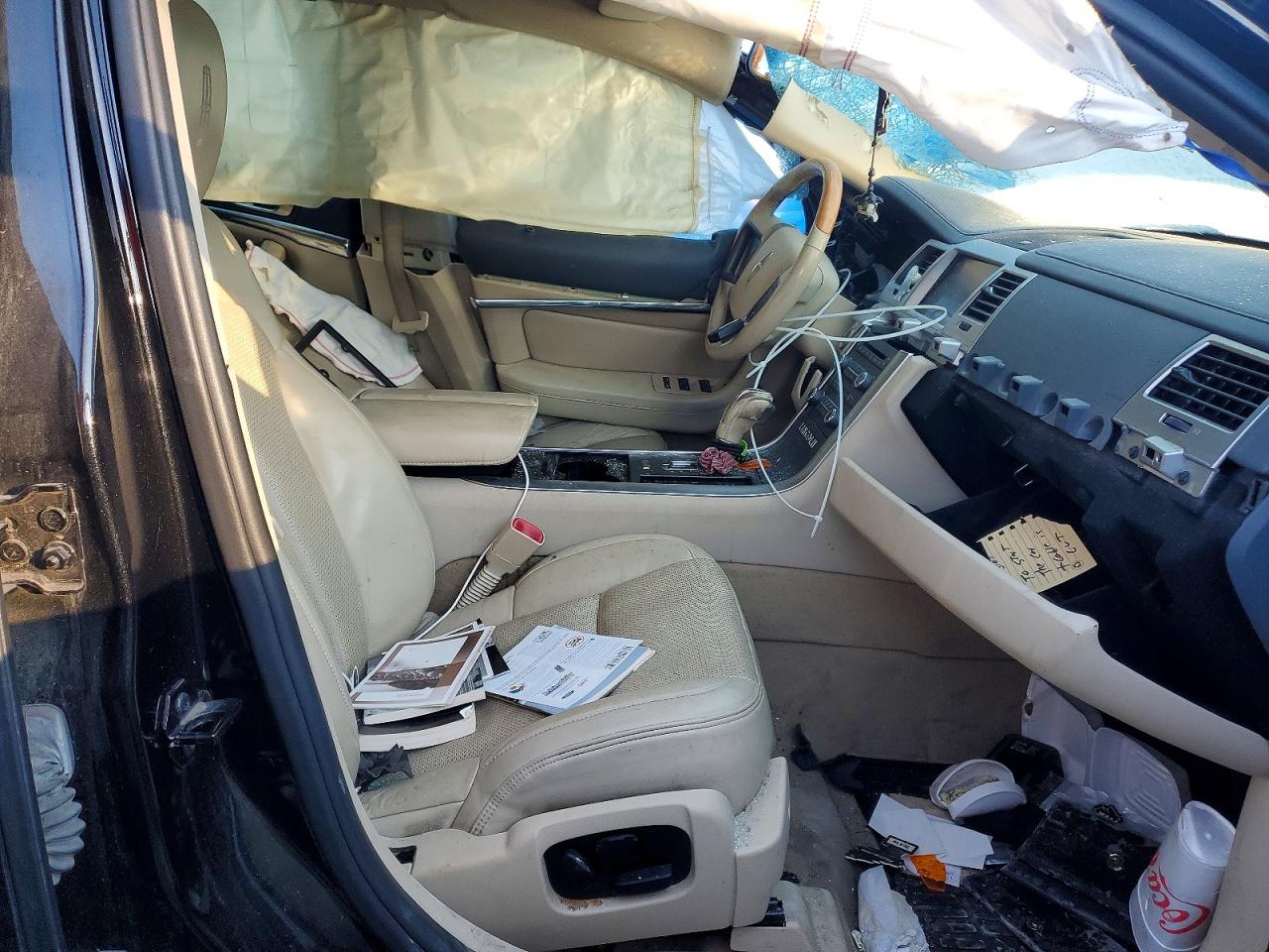 2009 LINCOLN MKS photo 7