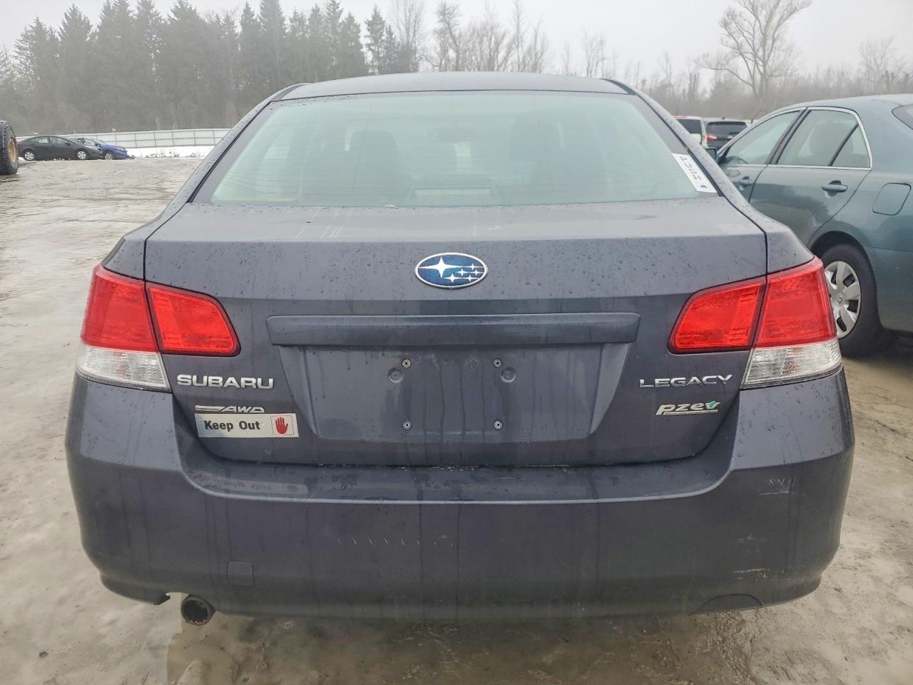 2011 SUBARU LEGACY 2.5I PREMIUM photo 6