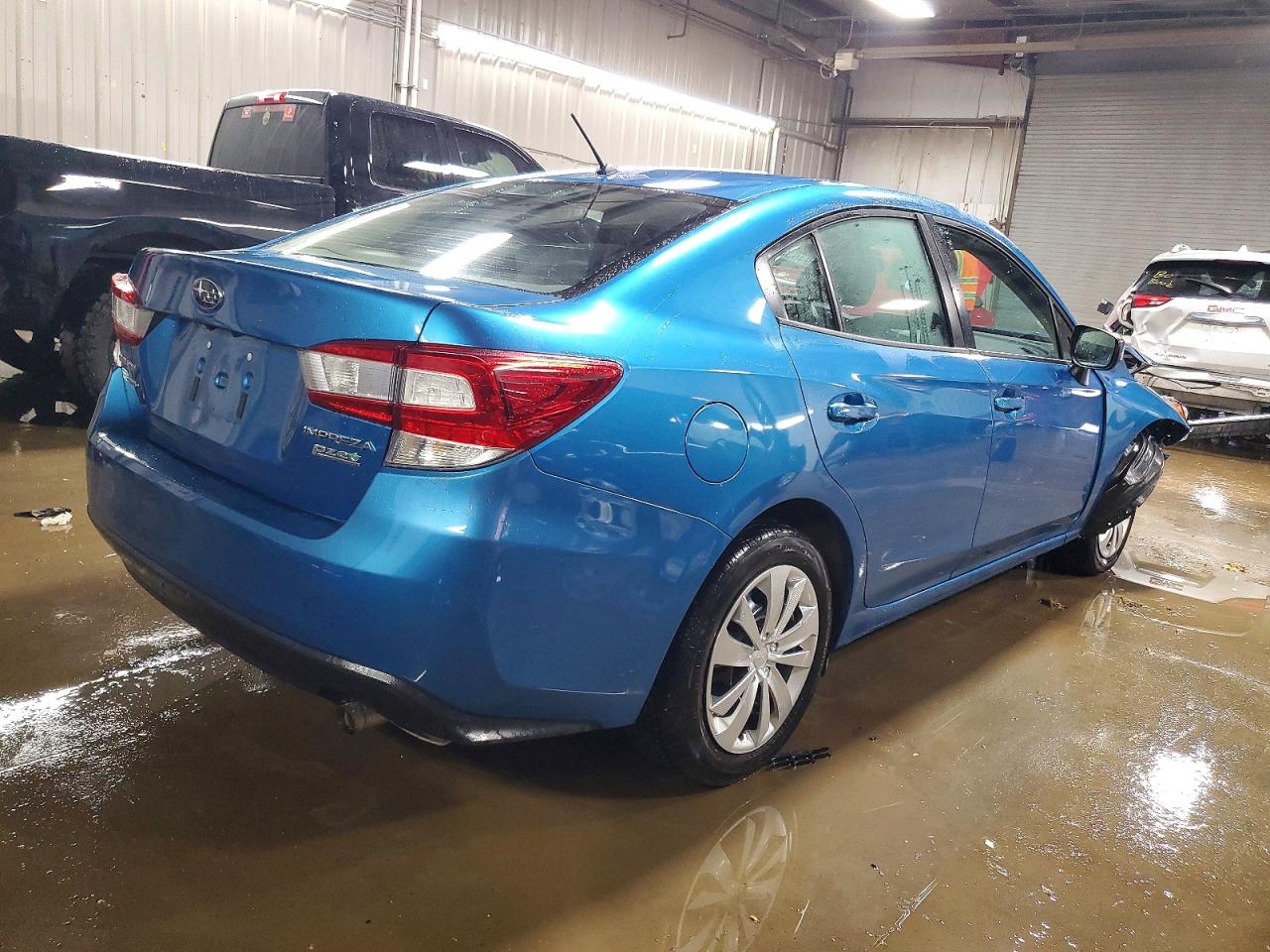 2017 SUBARU IMPREZA photo 3