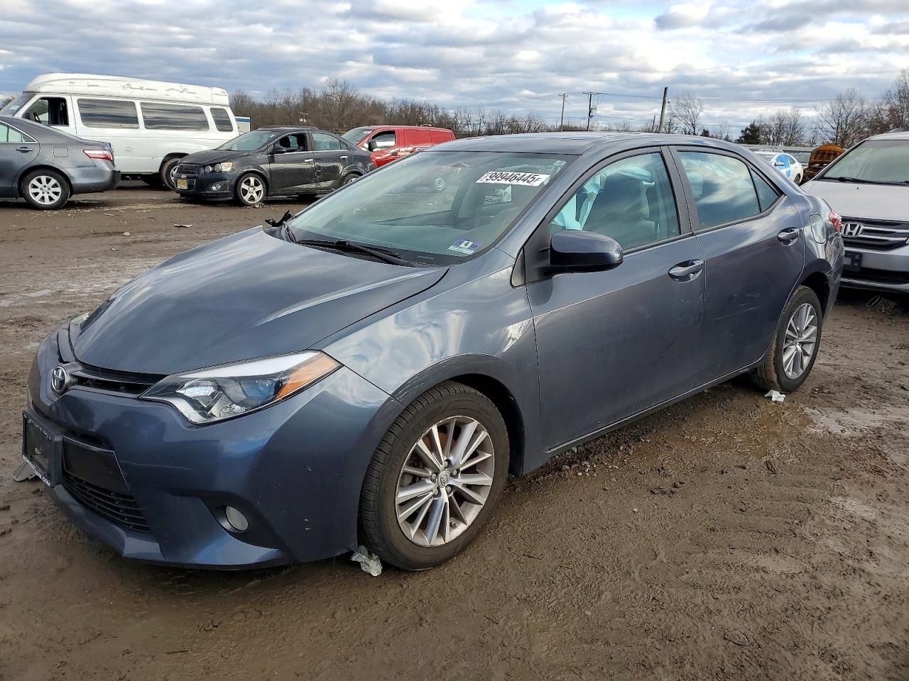 2015 TOYOTA COROLLA