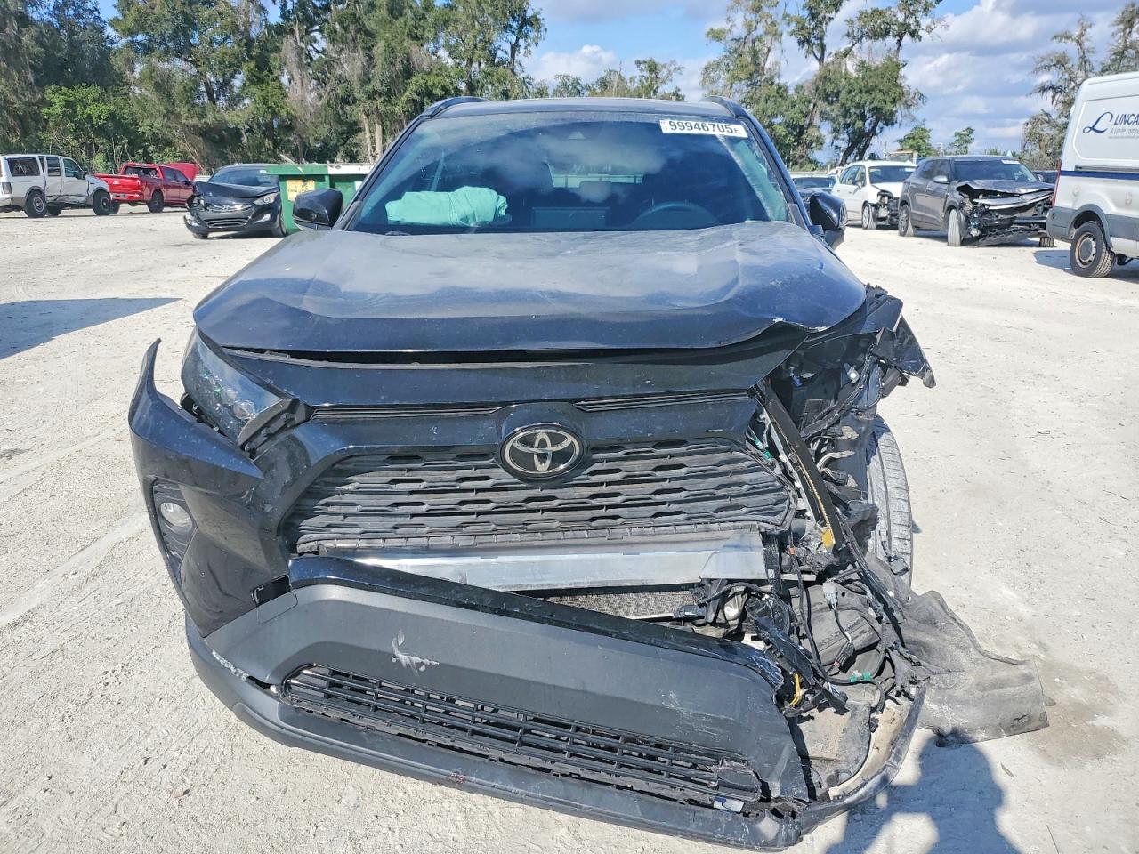 2021 TOYOTA RAV4 XLE PREMIUM photo 5