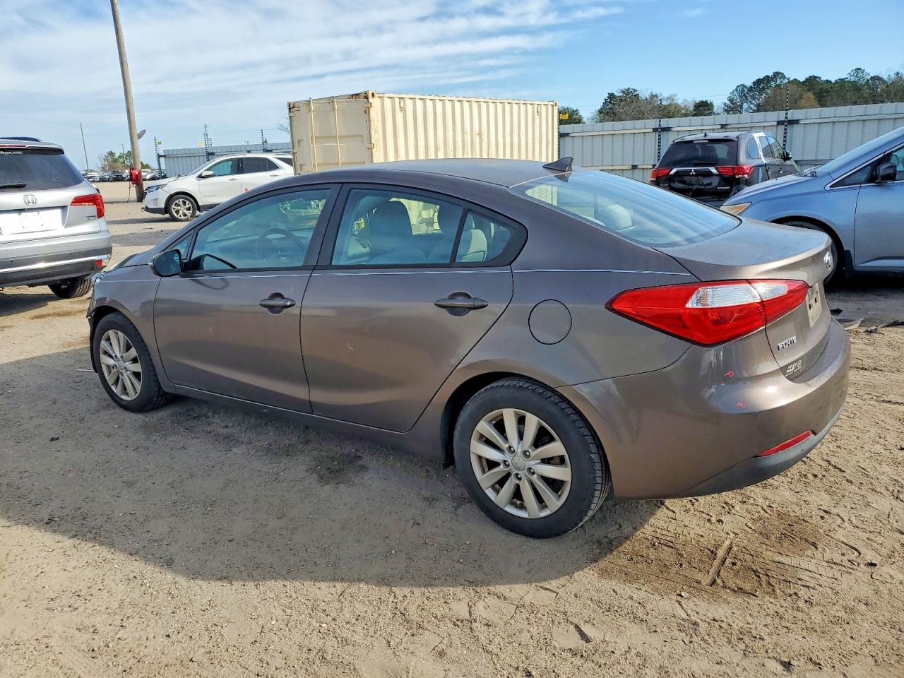 2014 KIA FORTE LX photo 2