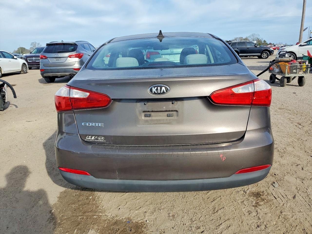 2014 KIA FORTE LX photo 6