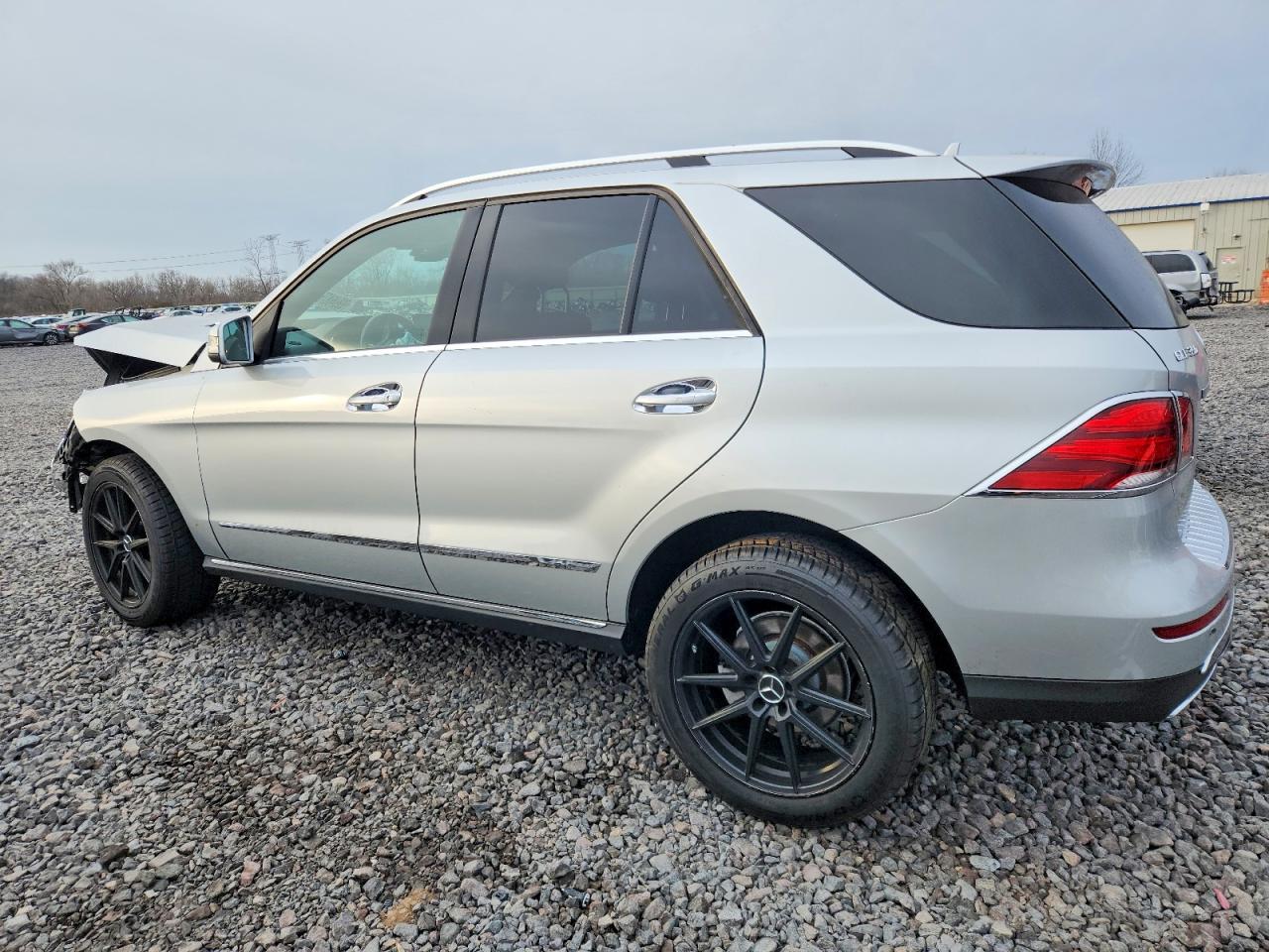 2018 MERCEDES-BENZ GLE 350 4MATIC photo 2