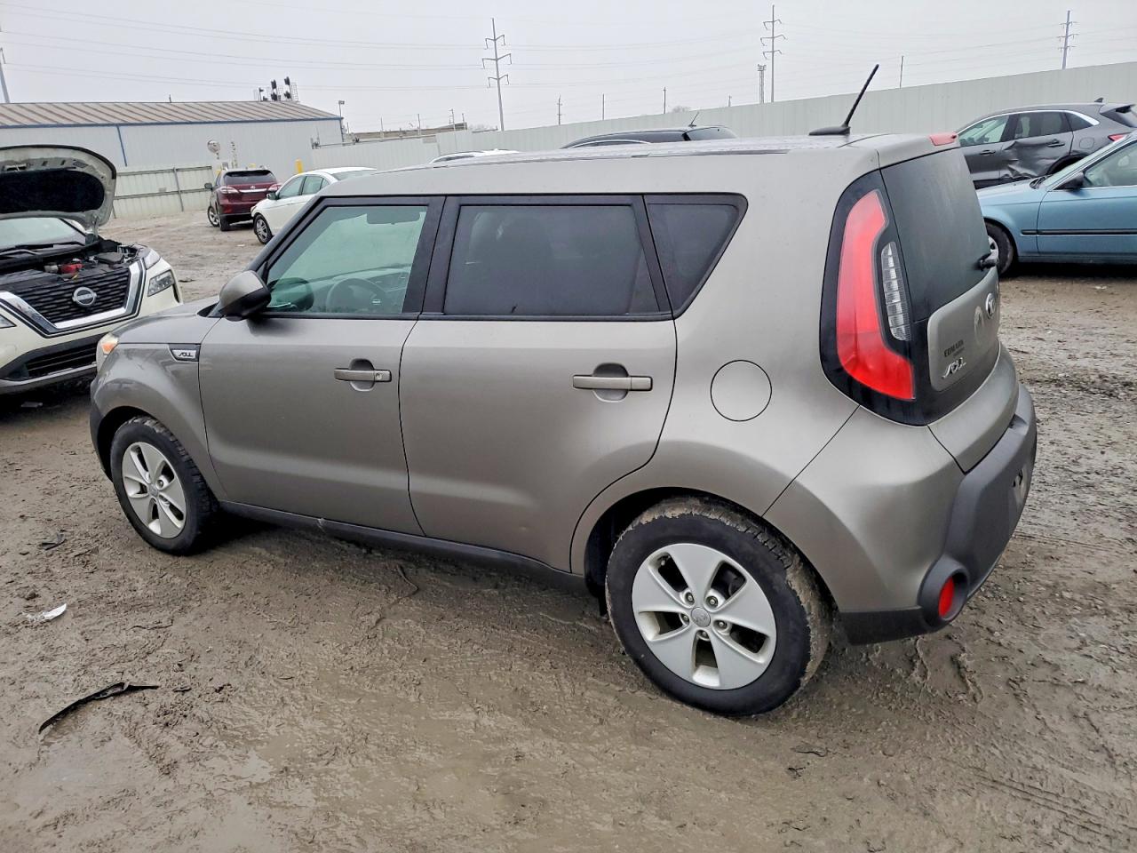 2016 KIA SOUL photo 2