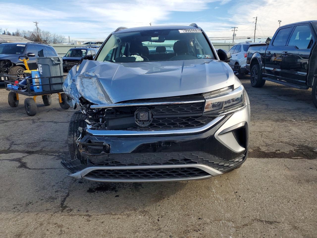 2024 VOLKSWAGEN TAOS S photo 5