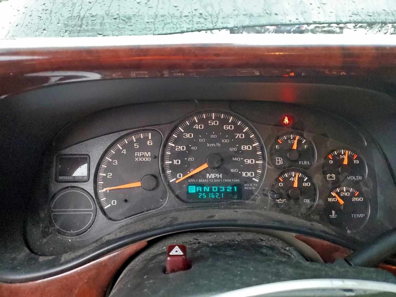 2002 CHEVROLET SUBURBAN K1500 photo 9