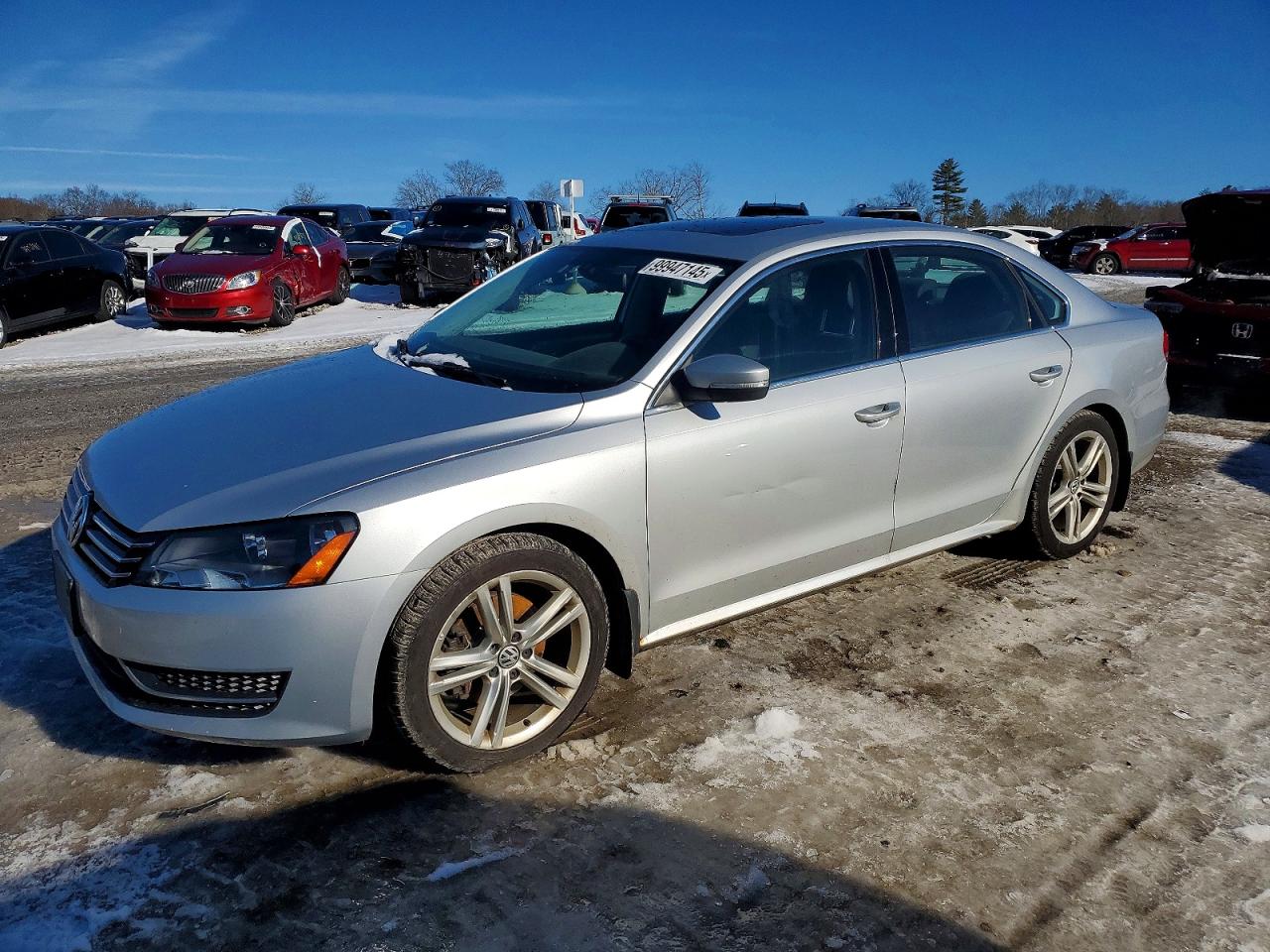 2014 VOLKSWAGEN PASSAT