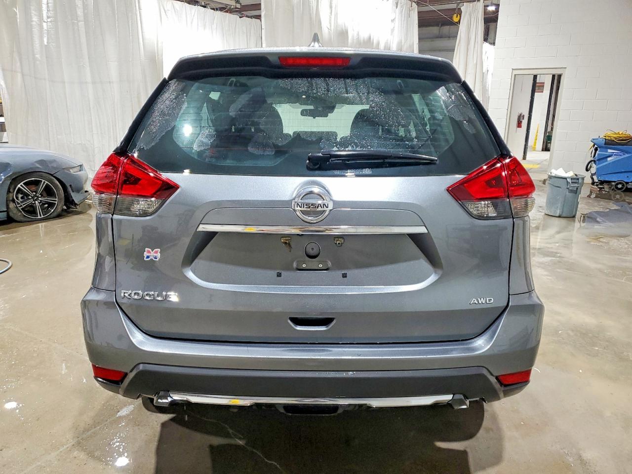 2020 NISSAN ROGUE S photo 6