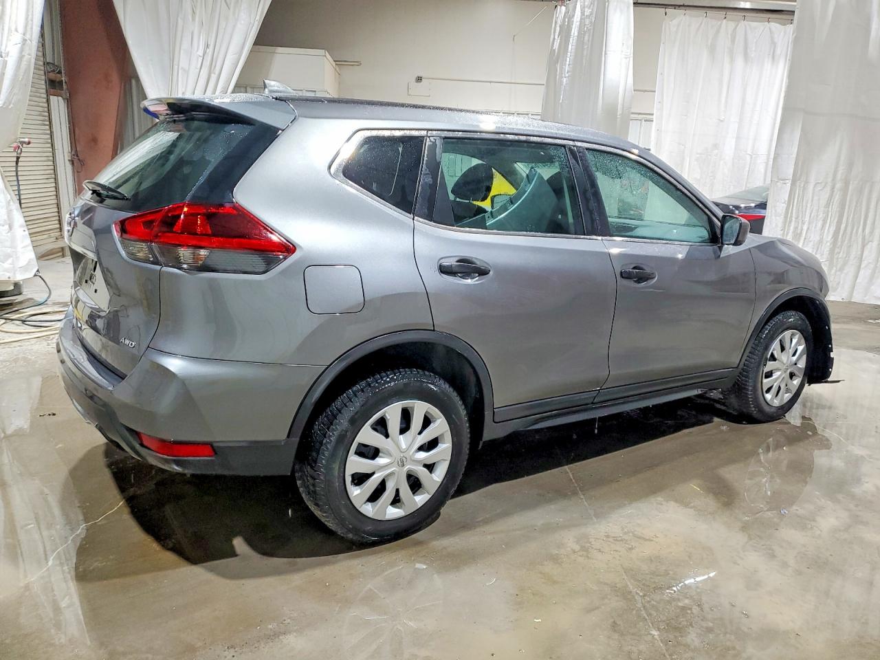 2020 NISSAN ROGUE S photo 3