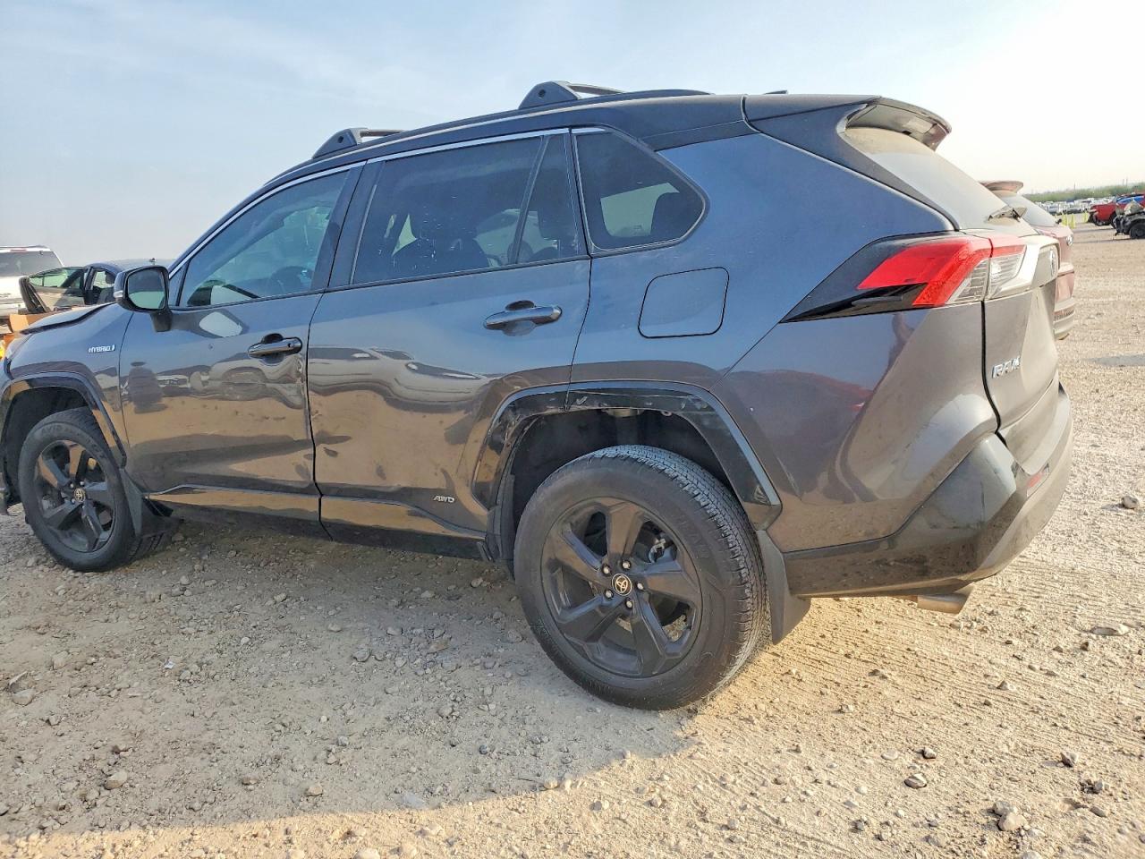 2021 TOYOTA RAV4 XSE photo 2