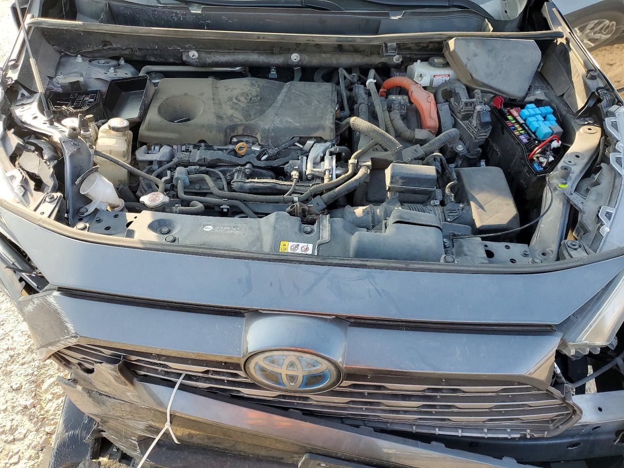 2021 TOYOTA RAV4 XSE photo 11