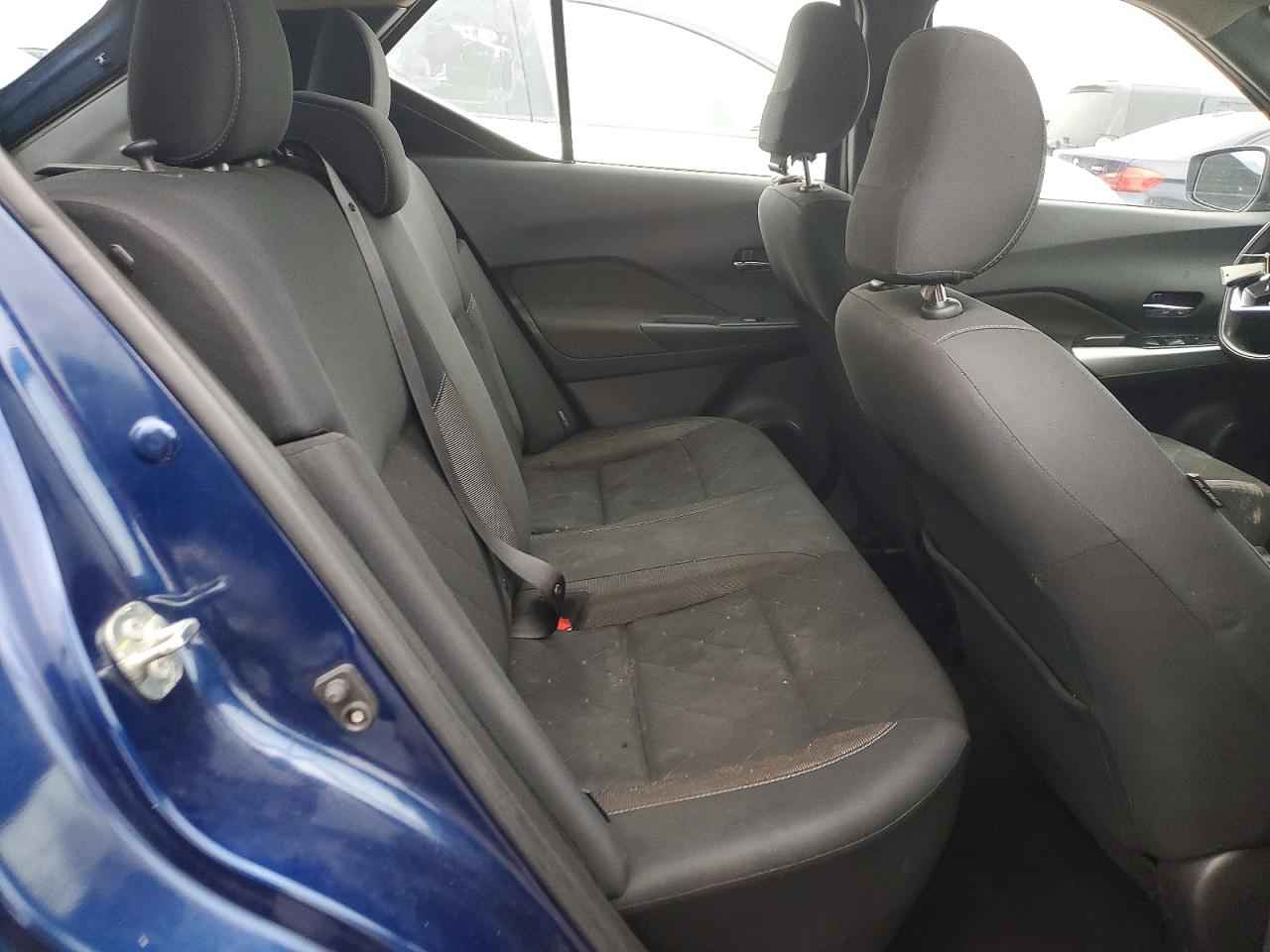 2020 NISSAN KICKS SV photo 10