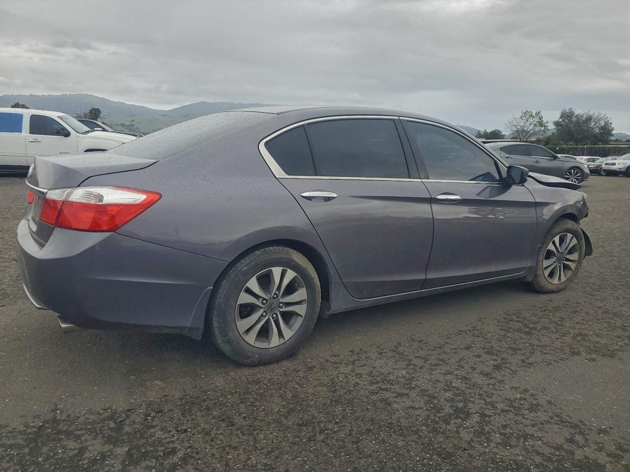 2014 HONDA ACCORD LX photo 2