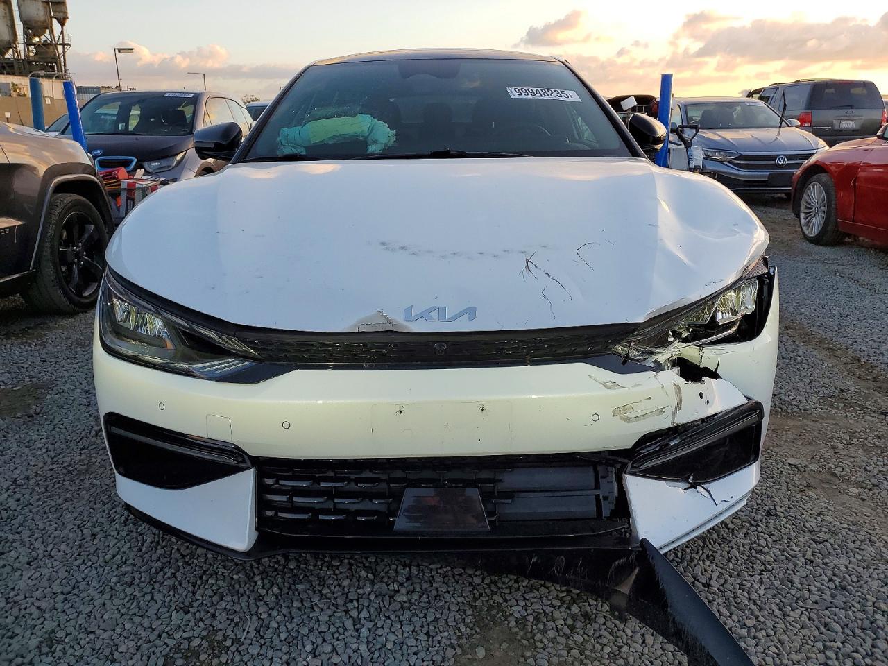 2022 KIA EV6 GT LINE photo 5