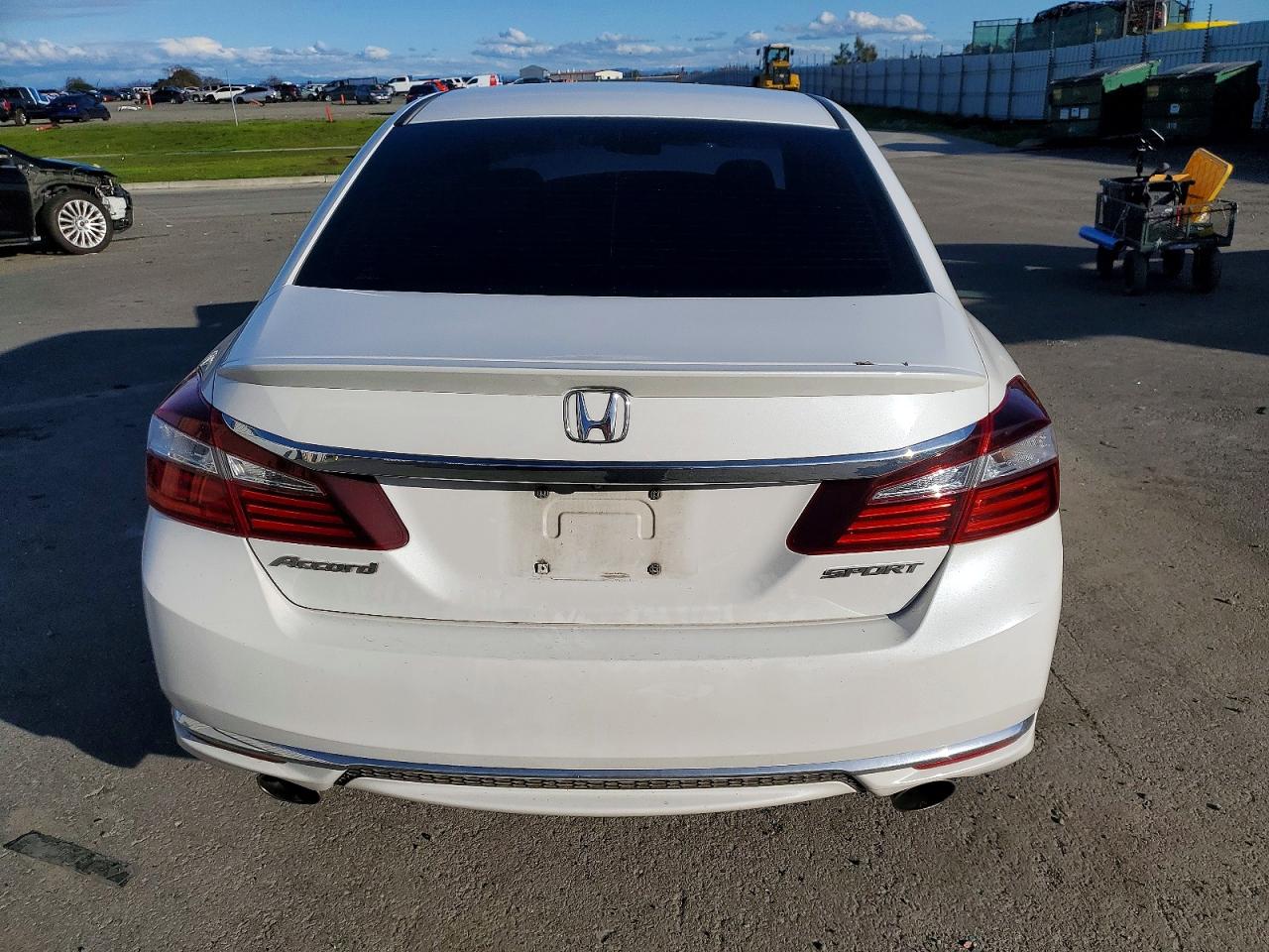 2016 HONDA ACCORD SPORT photo 6