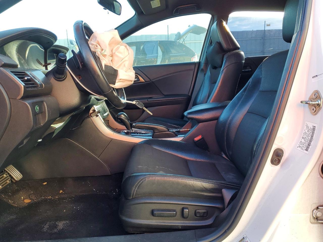 2016 HONDA ACCORD SPORT photo 7