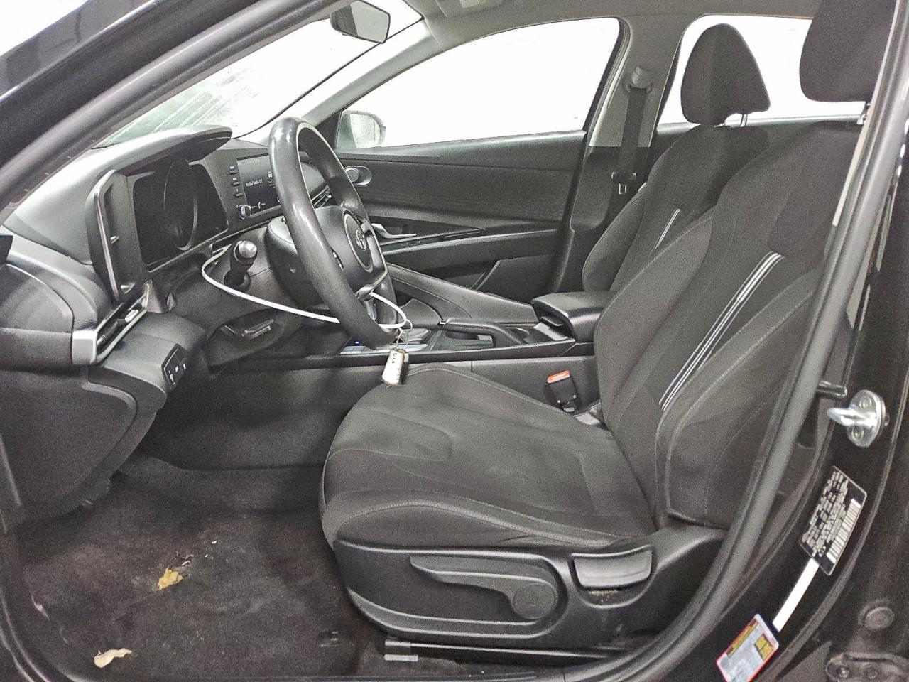 2021 HYUNDAI ELANTRA SEL photo 13