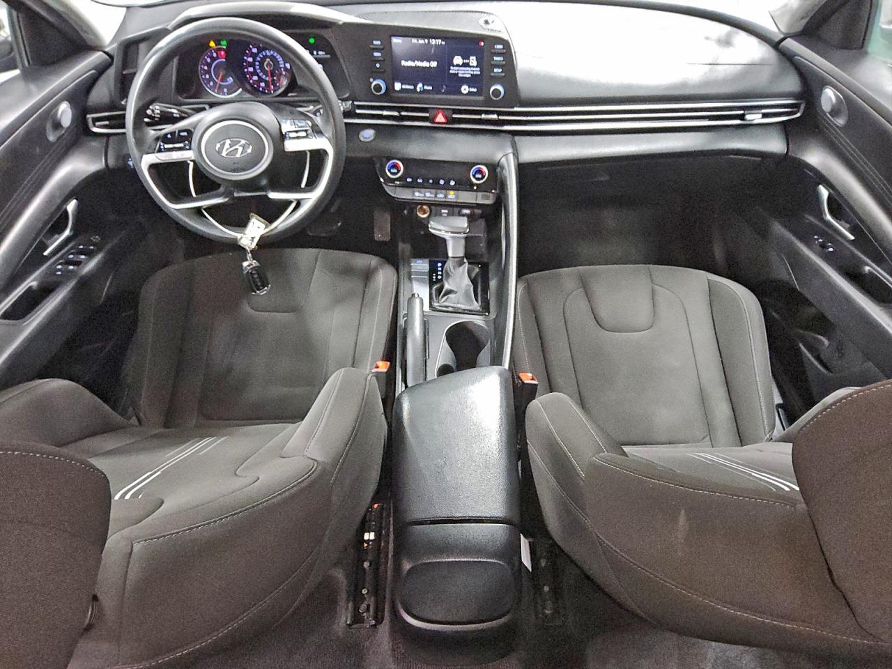 2021 HYUNDAI ELANTRA SEL photo 15