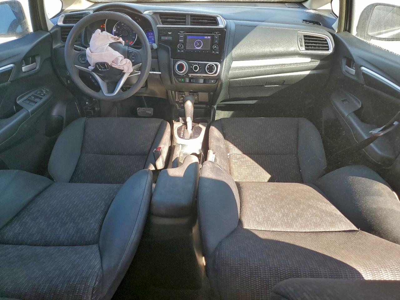 2015 HONDA FIT LX photo 8