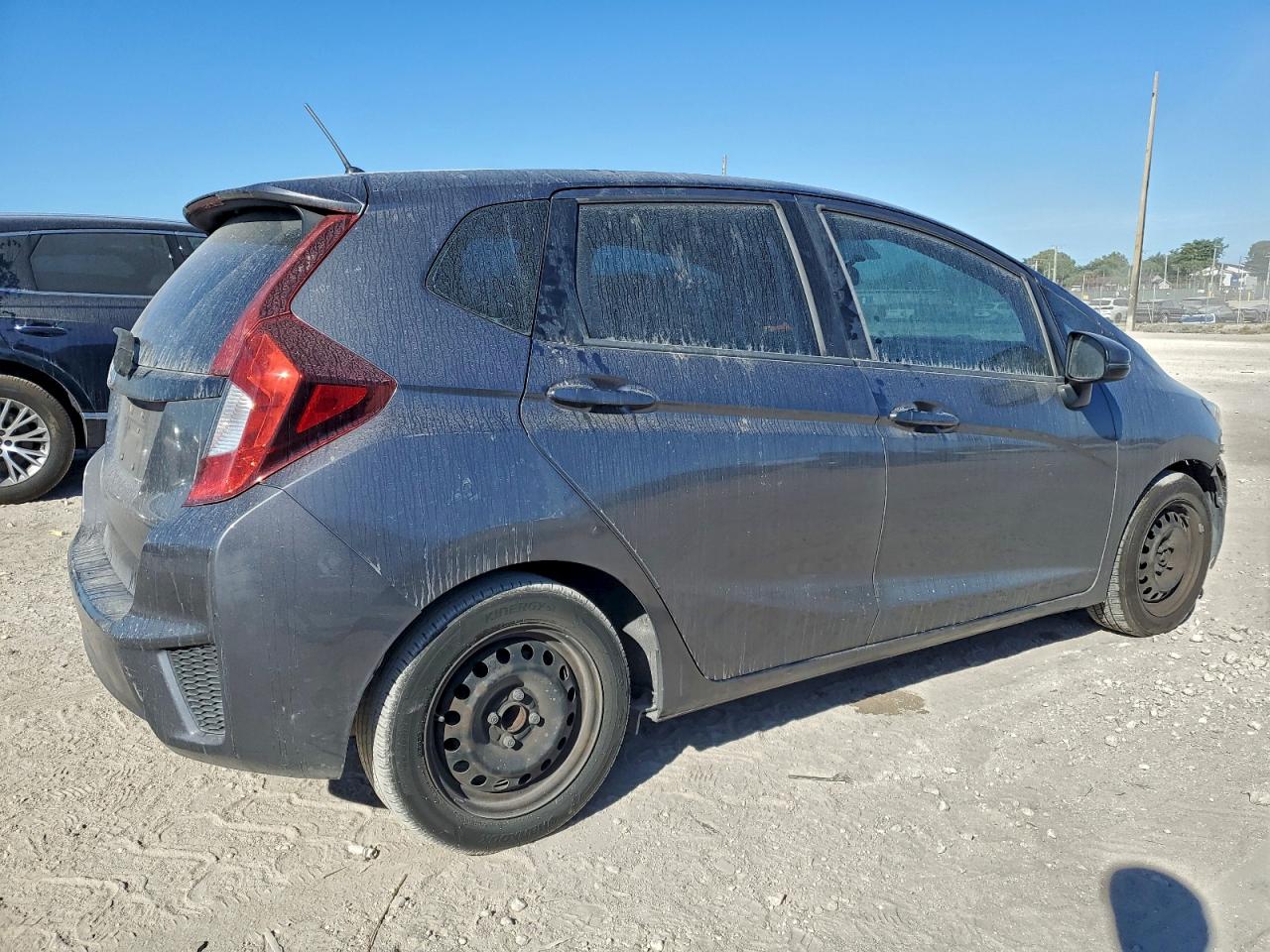 2015 HONDA FIT LX photo 3