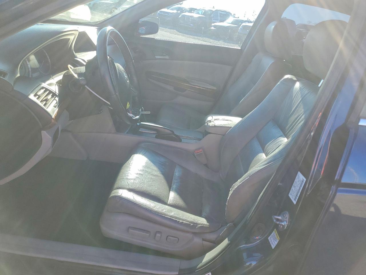 2011 HONDA ACCORD EXL photo 7