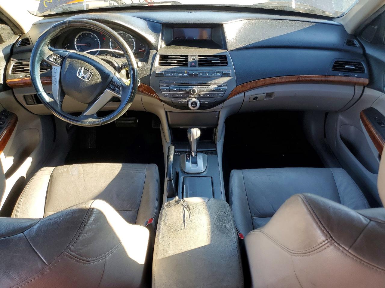 2011 HONDA ACCORD EXL photo 8