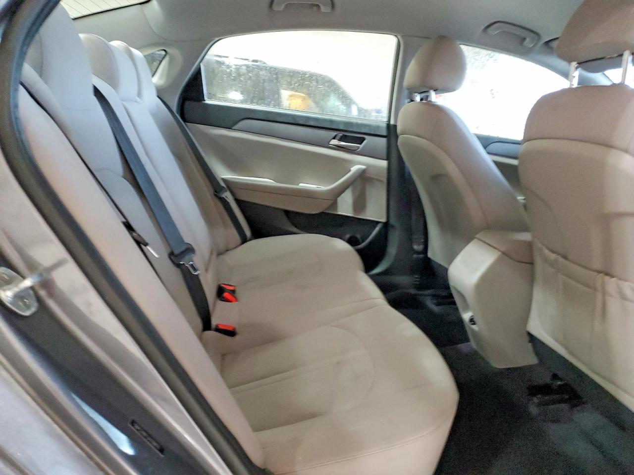 2018 HYUNDAI SONATA SE photo 10