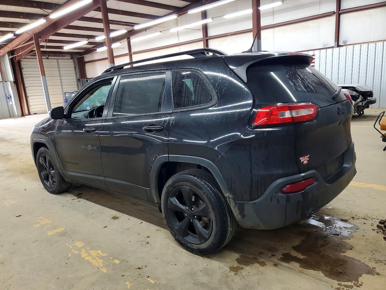 2015 JEEP CHEROKEE LATITUDE photo 2