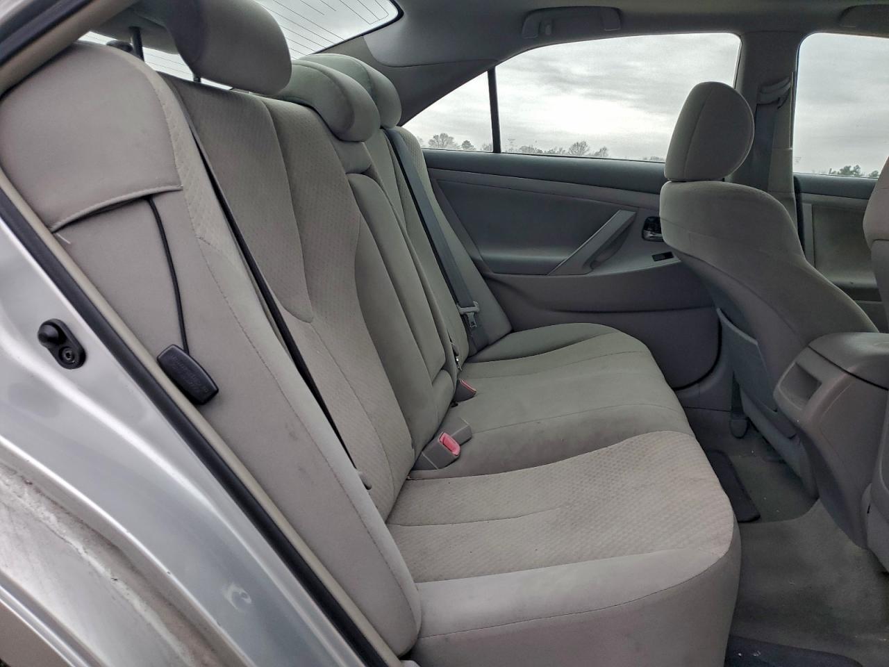 2007 TOYOTA CAMRY CE photo 10