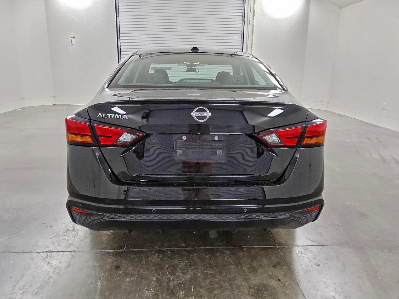 2025 NISSAN ALTIMA SV photo 6