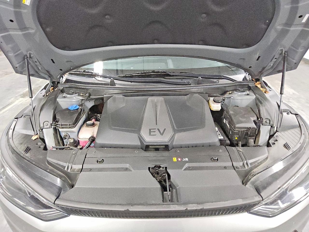 2023 KIA EV6 LIGHT photo 11