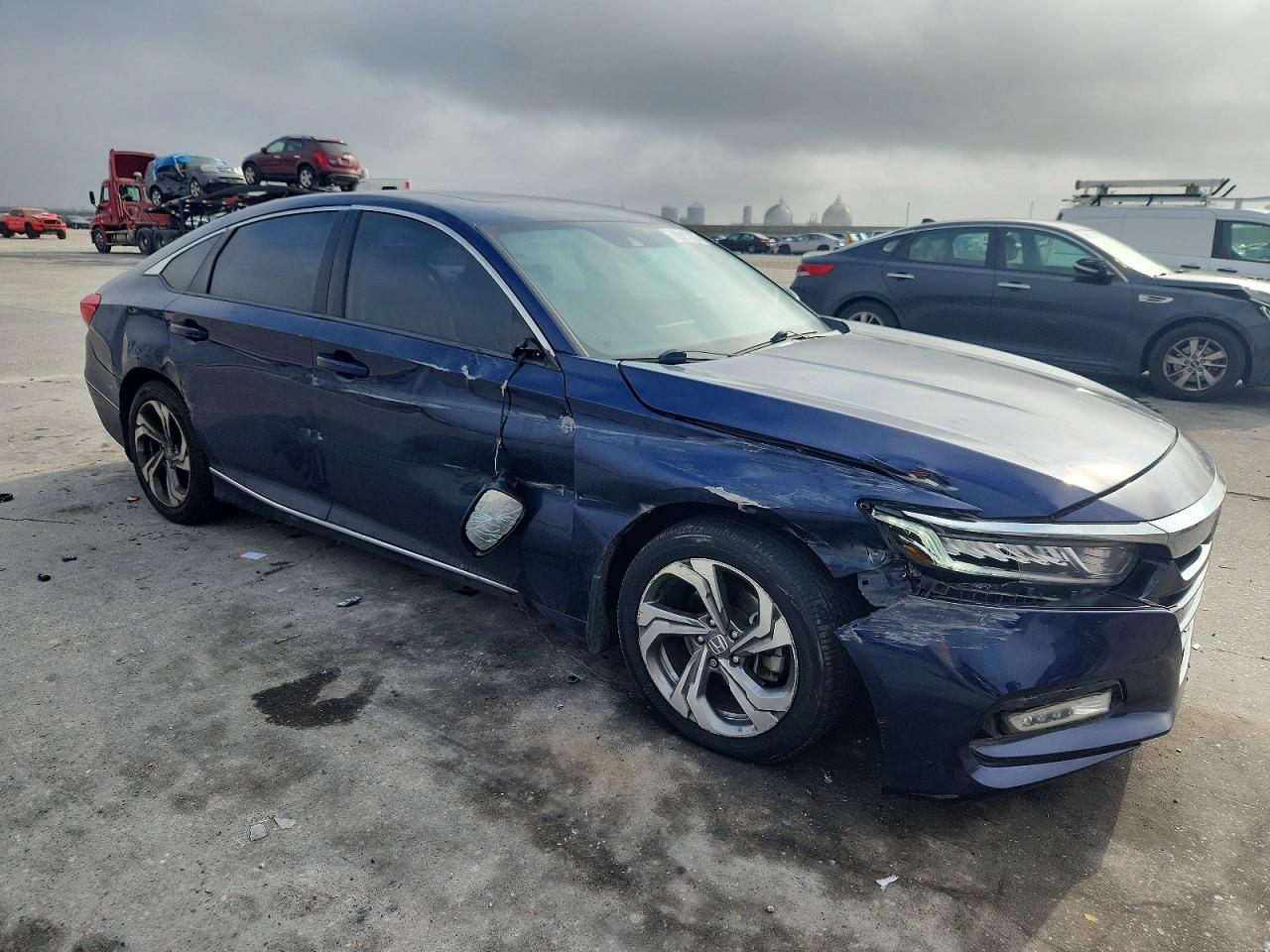2018 HONDA ACCORD EXL photo 4