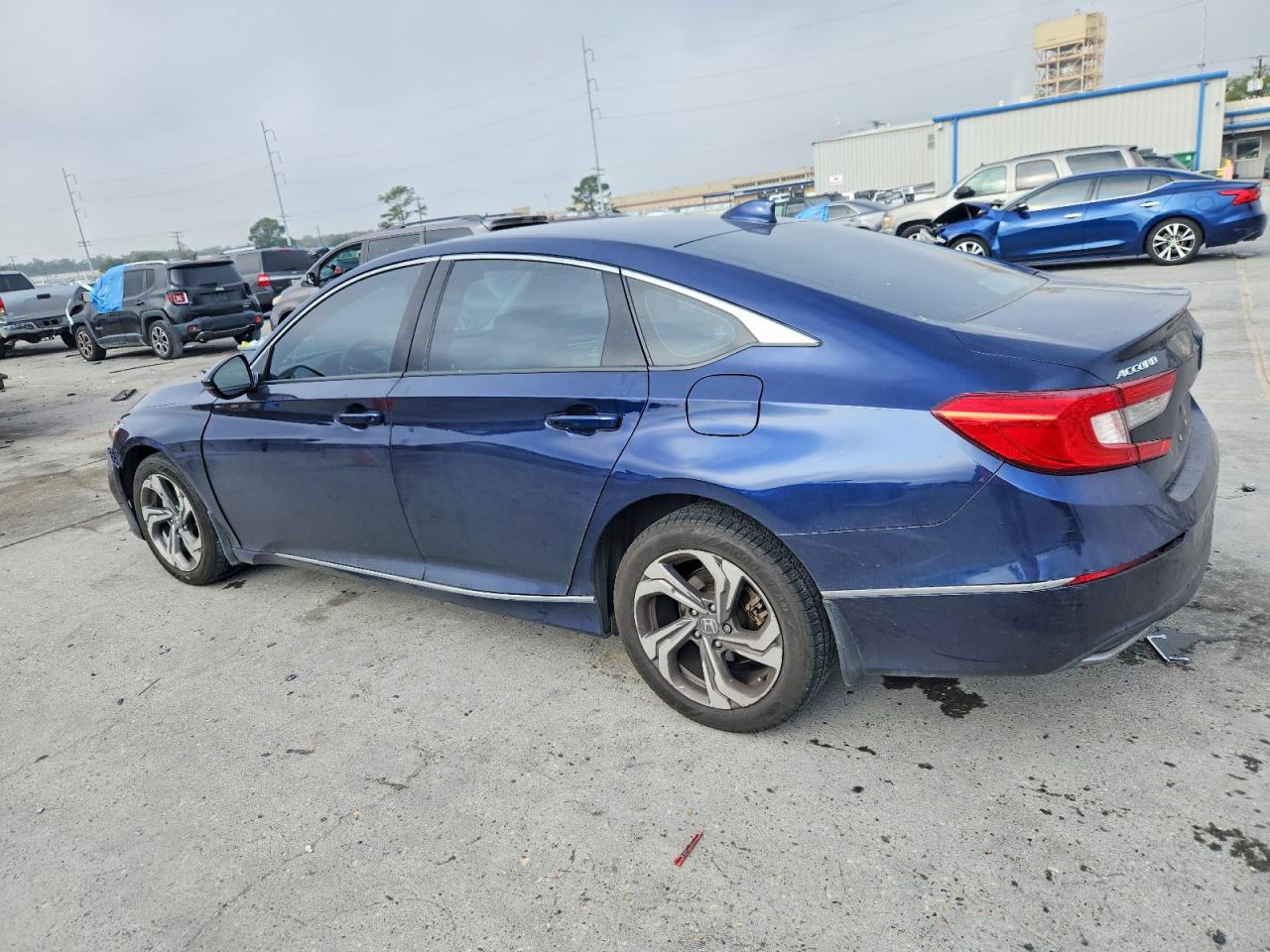 2018 HONDA ACCORD EXL photo 2