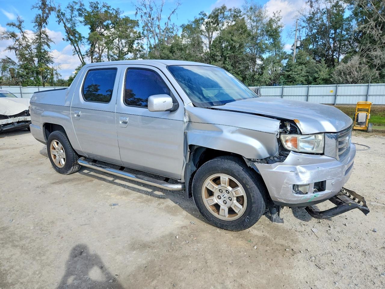 2013 HONDA RIDGELINE RTS photo 4