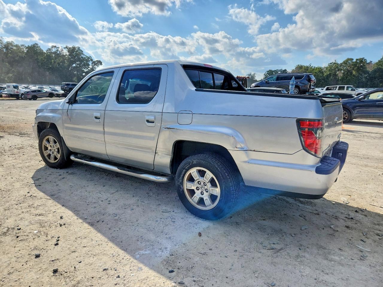 2013 HONDA RIDGELINE RTS photo 2