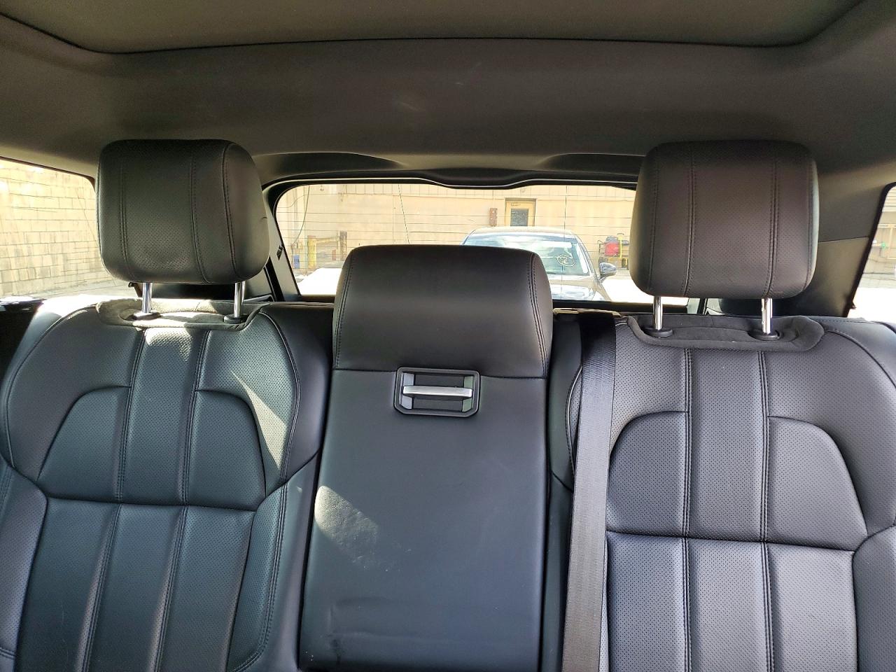 2017 LAND ROVER RANGE ROVER SPORT HSE photo 10