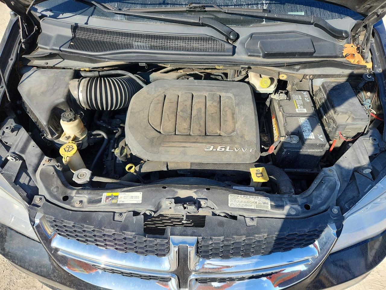 2013 DODGE GRAND CARAVAN CREW photo 12