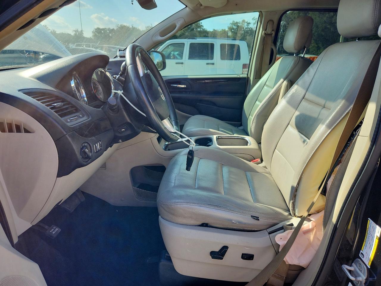 2013 DODGE GRAND CARAVAN CREW photo 7