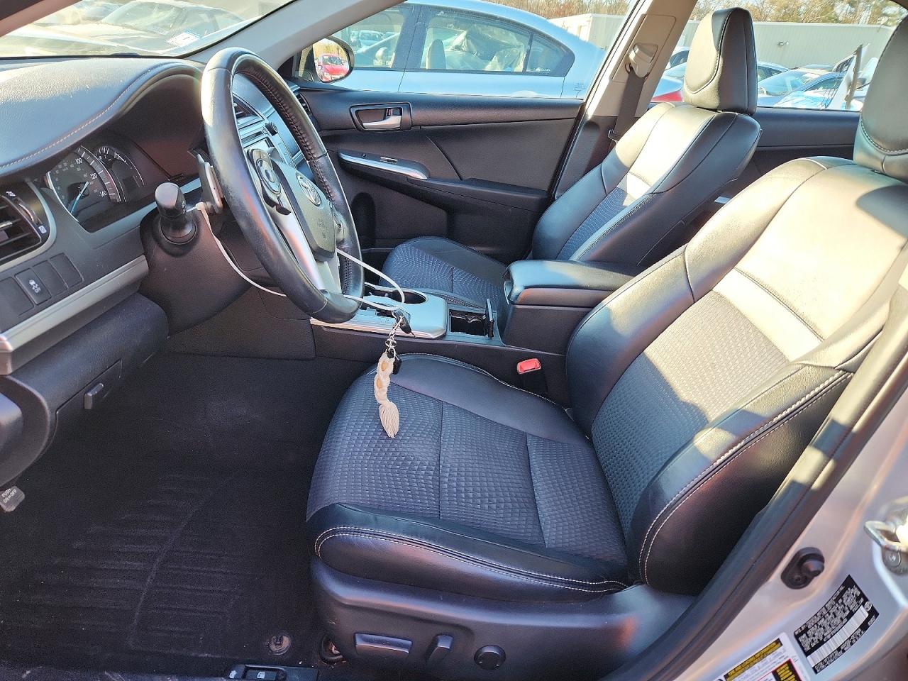 2013 TOYOTA CAMRY L photo 7