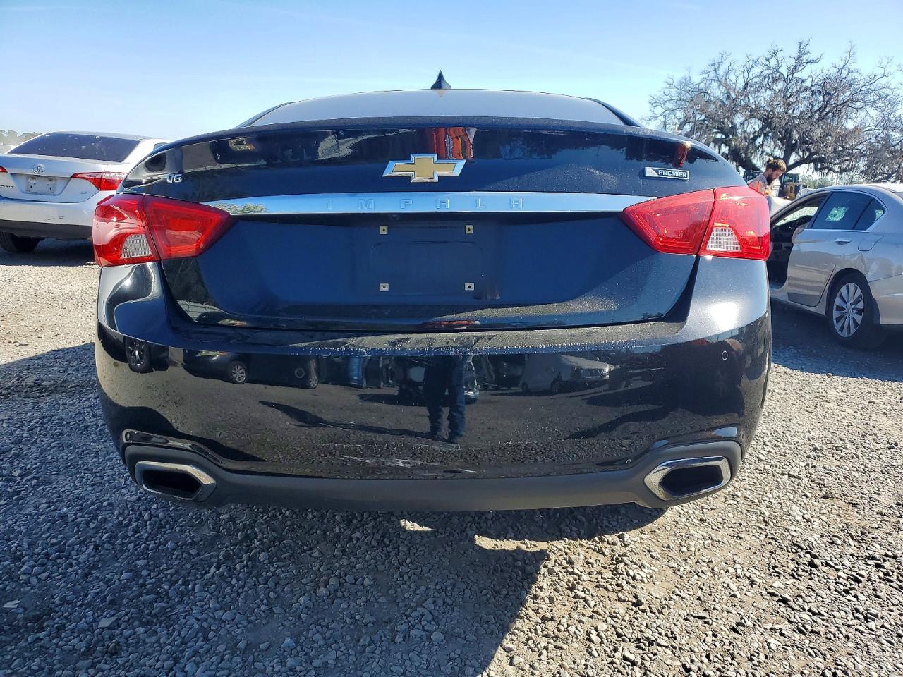 2018 CHEVROLET IMPALA PREMIER photo 6