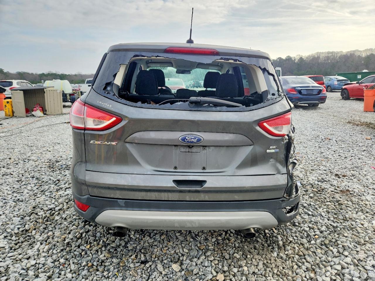 2016 FORD ESCAPE SE photo 6