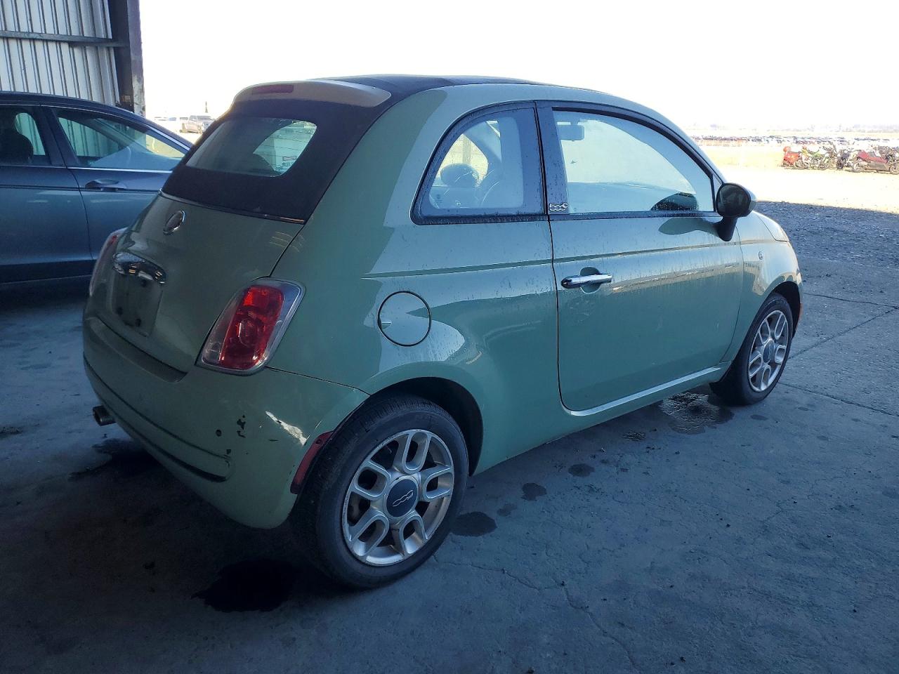2012 FIAT 500 POP photo 3