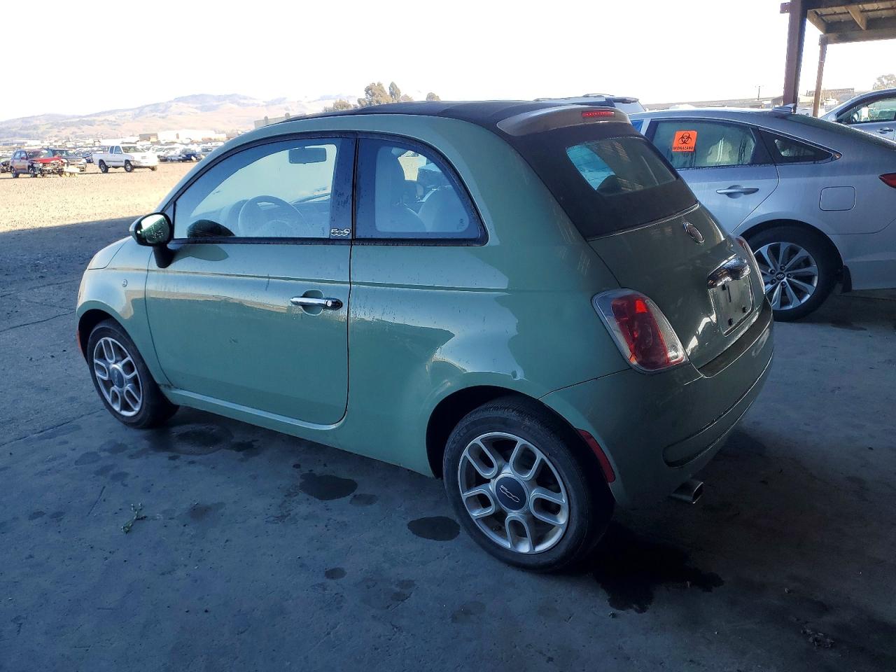 2012 FIAT 500 POP photo 2