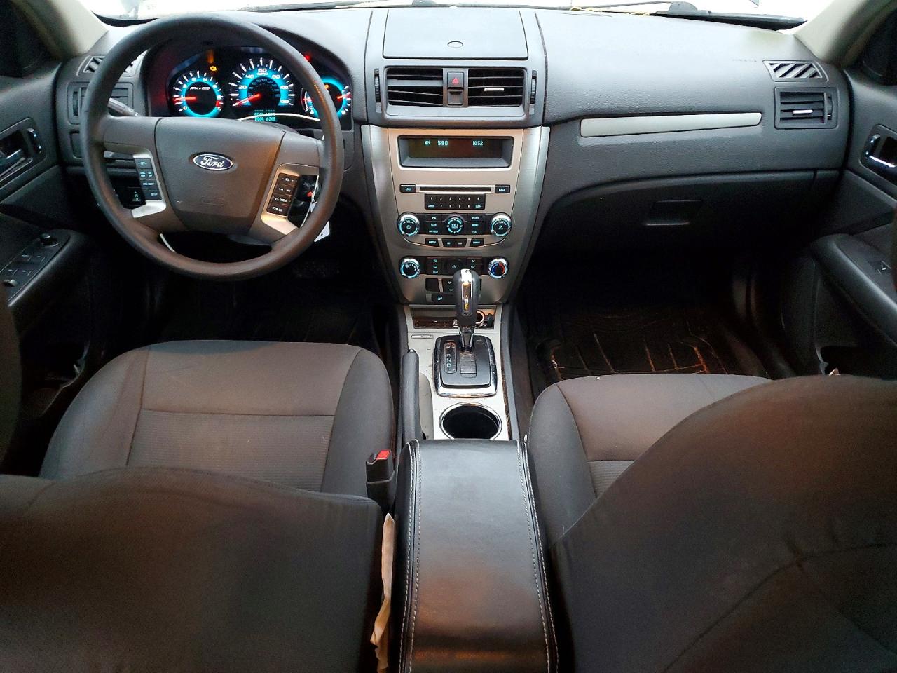 2012 FORD FUSION SE photo 8